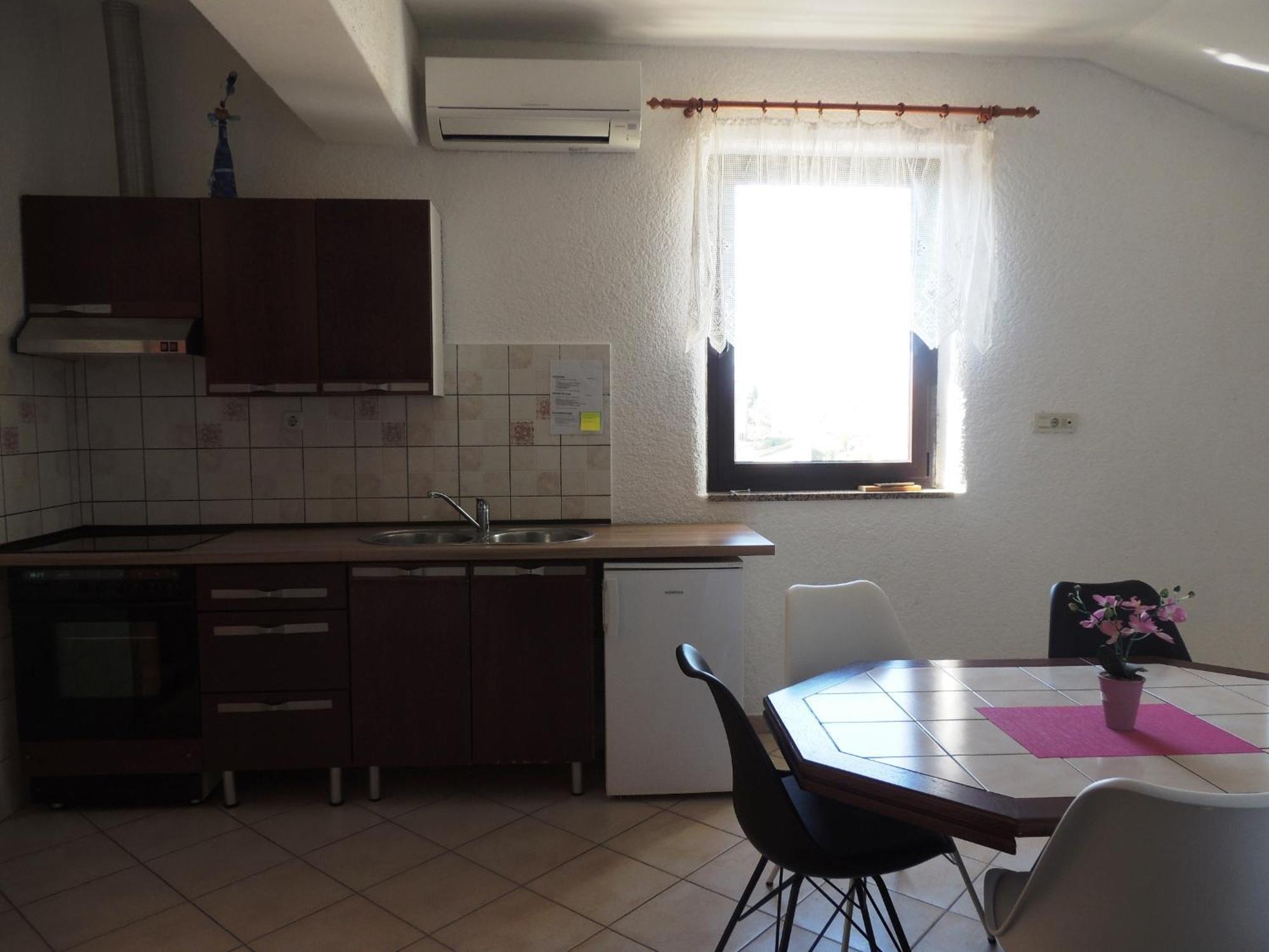 Apartment Nela Бале Екстериор снимка