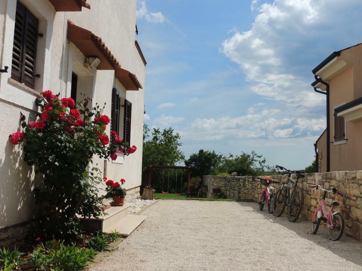 Apartment Nela Бале Екстериор снимка